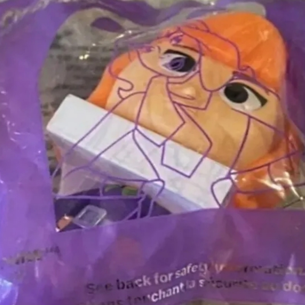 NEW! McDonald's DAPHNE Bobblehead from 2021 Scooby Doo Happy Meal Toy Collection